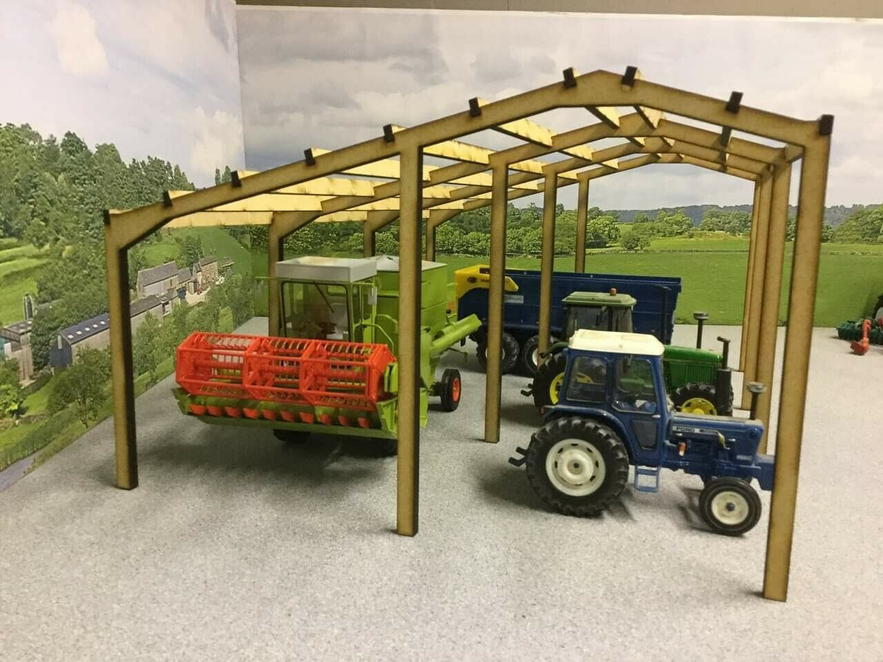 MMB32Shed1015 1:32