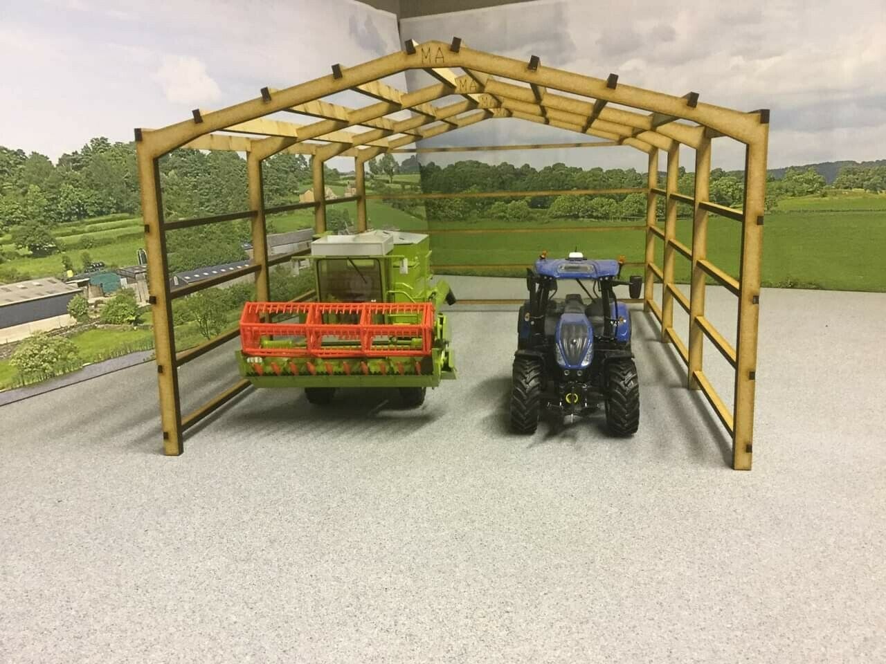 MMB32Shed1013 1:32
