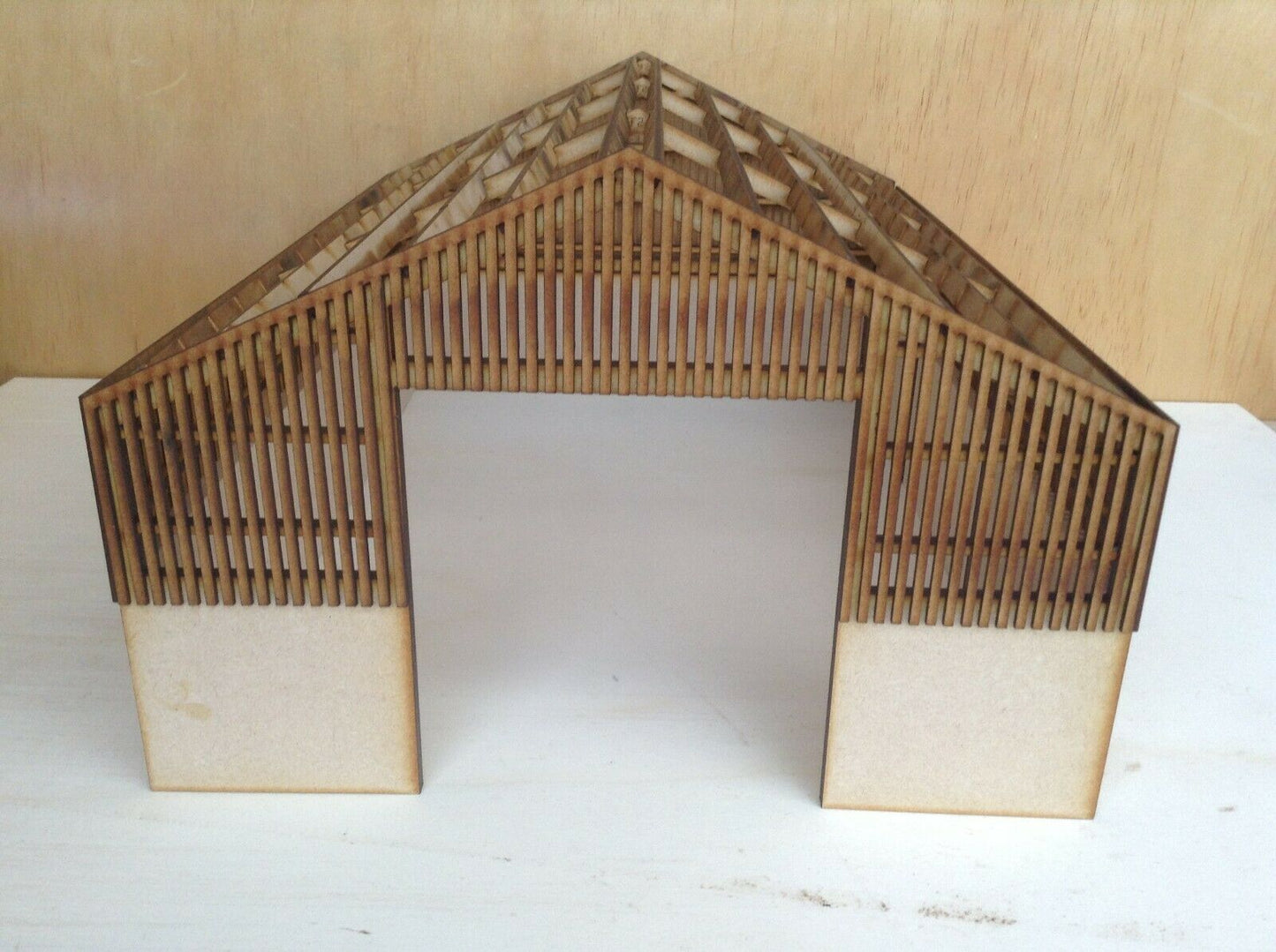 SHED 2-3LBW 1:32