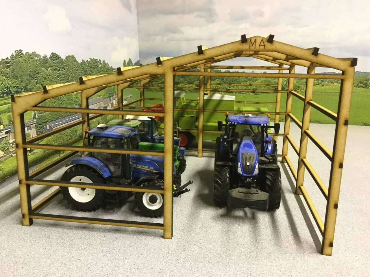 Woody Farm Building.  MMB32Shed1017  1:32, Farm buildings