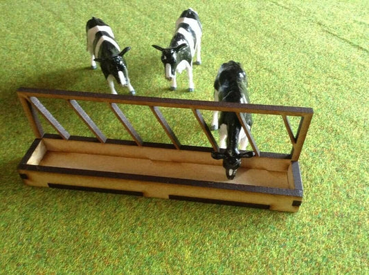 Feed Barrier with trough 1.32 scale pack of 3