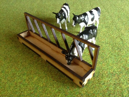 Feed Barrier with trough 1.32 scale pack of 3