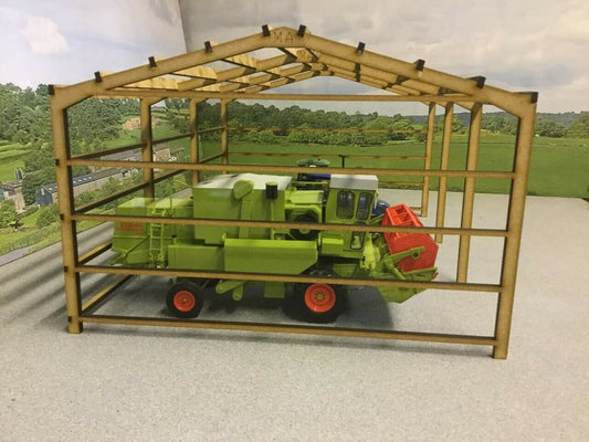Woody Farm Building.  MMB32Shed1014  1:32, Farm buildings
